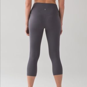 Crop Lululemon Aligns